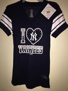 I LOVE YANKEES Baseball Boy's V-Neck Short Sleeve T Shirt Navy/White L(10/12)NWT - Picture 1 of 6