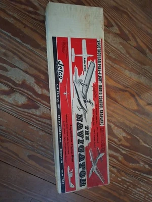 JetCo The NAVIGATOR AMPHIBIOUS FLYING BOAT RC KIT Vintage - Image 1 of 4