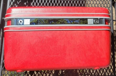 Vintage Bright Red Samsonite Silhouette Train Cosmetic Case w/Tray Organizer-EUC - Image 1 of 4