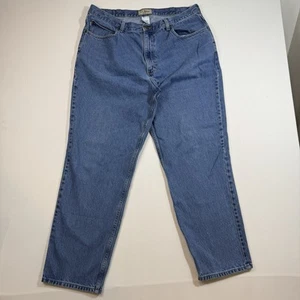L.L. Bean Jeans Mens 38X 32 Blue Denim Relaxed Fit Straight Medium Wash Cotton - Picture 1 of 11