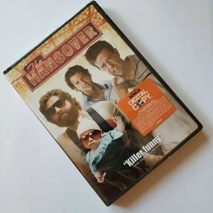 The Hangover DVD Wide Screen Bradley Cooper Zach Galifiannakis Jeffrey Tambor - Picture 1 of 3