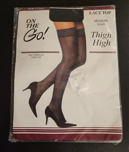 ¡Nuevo sobre la marcha! Medias de encaje sedosas transparentes hasta el muslo negras talla mediana - Imagen 1 de 3