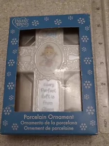 2008 PRECIOUS MOMENTS FIGURINE CROSS JOY New - Picture 1 of 3
