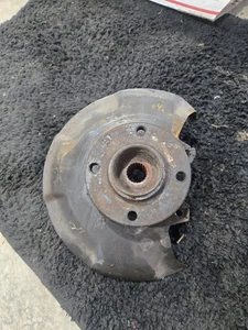 78-84 MK1 Passenger Front Knuckle Hub Right Vw Volkswagen Jetta Golf GTI - Picture 1 of 6