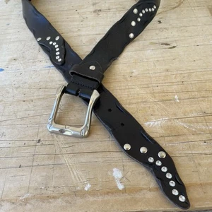 AS IS Vintage individueller Strass Nieten Ledergürtel gebrochene Schnalle Punk Rocker - Bild 1 von 5