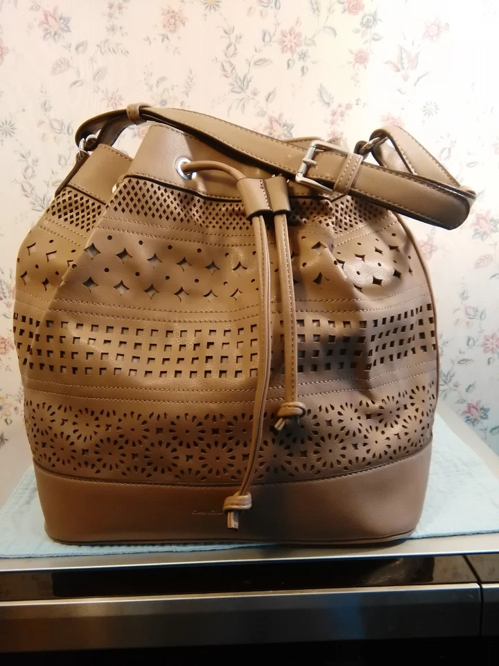 Hobo festoneado marrón David Jones Foto 1 de 3