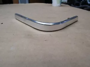 1969 Chevy Chevelle El Camino New NOS Left Lower Corner Grill Molding Aluminum - Foto 1 di 4