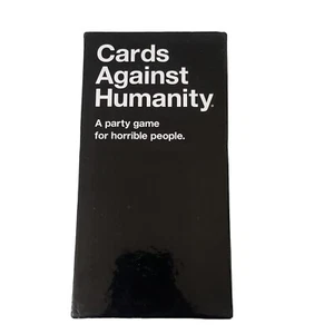 Cards Against Humanity - Gioco Base: Starter Set In Scatola Originale Mazzo 600 Carte - Foto 1 di 18