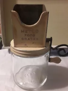 Grattugia per alimenti vintage METCO gadget da cucina 7-1/4" H 5893 - Foto 1 di 12