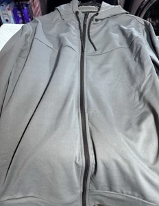 32 Grad Hitze Hoodie Herren Größe L - Bild 1 von 4