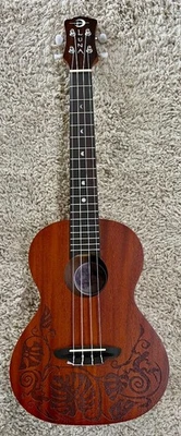 Luna Model UKE MOT PACK Mo'o Lizard Tenor Size Ukulele with Chord Chart and Bag - Image 1 of 4
