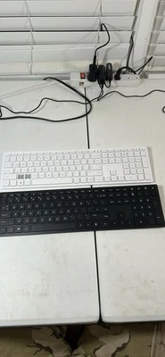 2 HP Pavilion Wireless Keyboard no dongles - Image 1 of 4