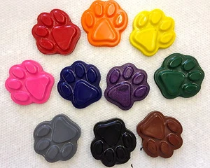 10 Rainbow Paw Print Crayons Party Favors Teacher Supply Puppy Dog Kitty - Picture 1 of 3