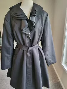 Pamela McCoy Removable Collar/Button-Front/Belted Classic Black Raincoat (2X) - Picture 1 of 21