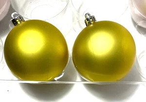 NEW MACY'S HOLIDAY LANE YELLOW SHATTERPROOF BALL CHRISTMAS ORNAMENT 3.1" 2 PCS - Picture 1 of 3