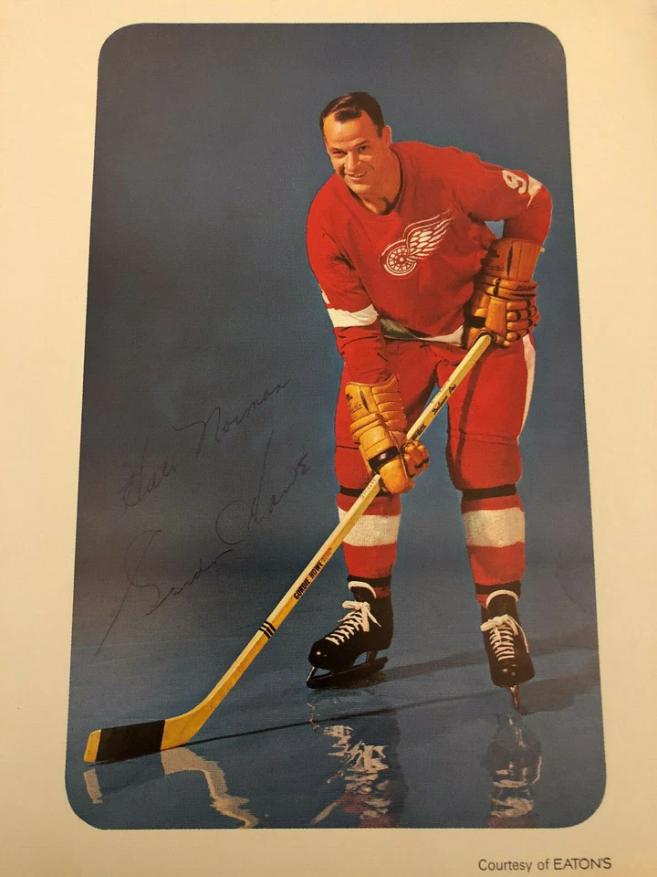 Gordie Howe Autographed Photo—DETROIT RED WINGS—HOF-Professional Photo - Image 1 of 1
