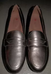 Clarks Women’s UN Blush Gold Pebble Leather Slip-On Penny Loafers Size 6.5M - Picture 1 of 10