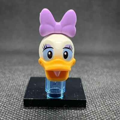 NEW LEGO Duck Daisy Head minifigure Eyeshadow Big Lashes Smiling DISNEY DIS055 - Image 1 of 2