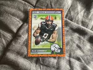 8252 2025 Panini Score-A-Treat RC Ollie Gordon II Miami Dolphins - Picture 1 of 1