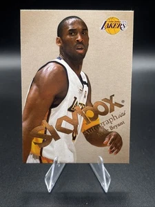 Autógrafos Fleer Skybox Kobe Bryant #2 2003-04 - Imagen 1 de 2
