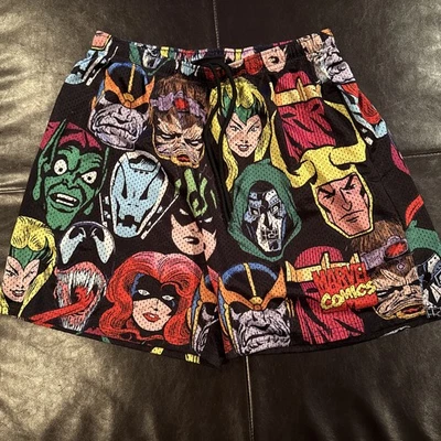 Pantalones cortos de malla Chalk Line Marvel Comics Villain.  Entrepierna para hombre talla grande 5 pulgadas Foto 1 de 4