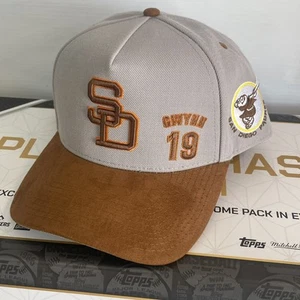 Cappello Tony Gwynn San Diego Padres 2024 coperchi X Topps Fanatics Fest Snapback Limited - Foto 1 di 12