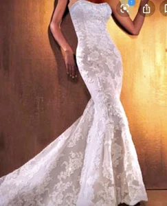 David’s Bridal Oleg Cassini Size Strapless Wedding Dress Size 16 Style CT229 - Picture 1 of 15