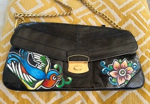 Bolso de Mano Charles David Cuero Negro Pintado a Mano Tatuaje Cartera Gorrión Marinero - Imagen 1 de 5