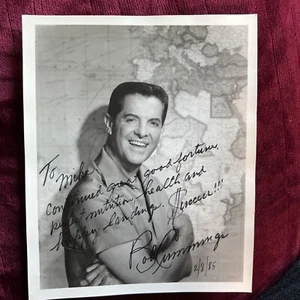 Robert "Bob" Cummings B/W 8"x10" Signed & Inscribed Photo-TV& Film Actor - Picture 1 of 3