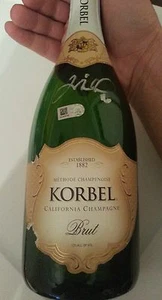 Boston Red Sox 2013 World Series Championship Champagne Bottle AUTO MIDDLEBROOKS - Picture 1 of 10