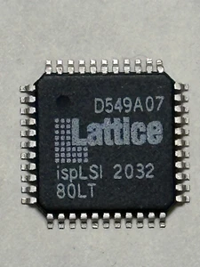 LATTICE ISPLSI2032-80LT IC CPLD 32MC 80MHz 15NS 44TQFP - Imagen 1 de 1