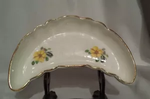 PLATO CHARLEY BONE CHINA MEDIA LUNA BLANCO CON FLORES ADORME DORADO INGLANDIA - Imagen 1 de 5
