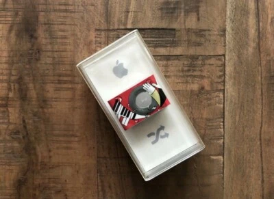 Apple iPod shuffle 1GB 2.Generation Coca-Cola Edition - Bild 1 von 3