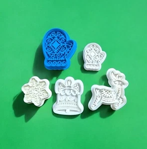 Custom 3D Printed Holiday Cookie Cutters: A Snowflake, Bell, Reindeer, & Mittens - Picture 1 of 6