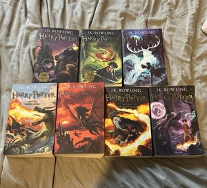 Harry Potter Paperback Set J.K. Rowling Books 1-7 - Picture 1 of 2
