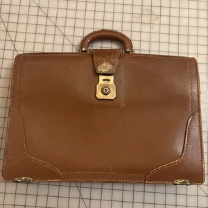 Vtg TravelGard CHENEY Lock ENGLAND Briefcase Document Bag Worn Leather Executive - Picture 1 of 18