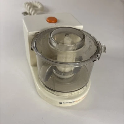 Black & Decker Handy Chopper HC-20 Mini Food Processor 1 Cup Capacity WORKS - Image 1 of 4