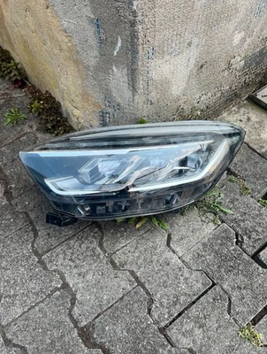 Renault Captur LED Scheinwerfer links HELLA 012977-05 – defekte Halterungen - Bild 1 von 3