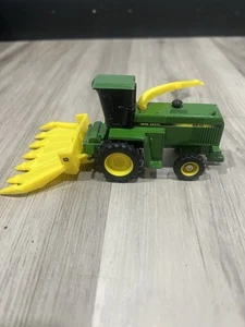 1/64 John Deere 7750 Self-Propelled Forage Harvester Silage Chopper Custom Ertl - Picture 1 of 5