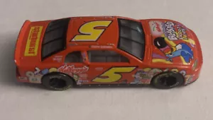 TERRY LABONTE #5 KELLOGS FRUIT LOOP 1998 Monte Carlo - Picture 1 of 3