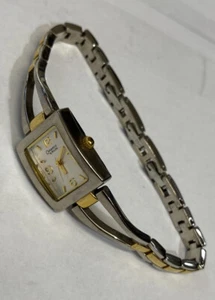 Orologio donna elegante Caravelle By Bulova bicolore batteria nuova ottime condizioni - Foto 1 di 10
