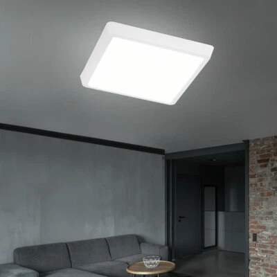 TRIO Deckenleuchte Küchenlampe Deckenlampe LED Flurleuchte quadratisch Esszimmerlampe