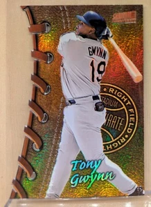 1998 Topps Stadium Club TRIUMVIRATE LUMINESCENT #T17C Tony Gwynn Refractor HOF - Picture 1 of 2