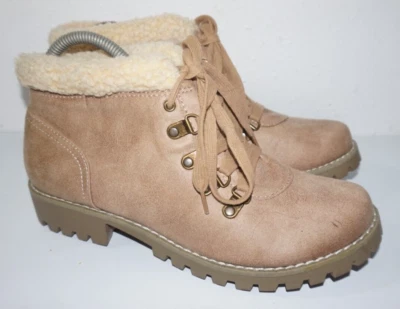 Cliffs White Mountain Tan Faux Suede Ankle Boots Womans Sz 8.5 Paxley - Изображение 1 из 4