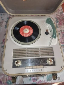 philips hd 482a radio antigua con tocadisco vintag baul aleman philips radio - Imagen 1 de 18
