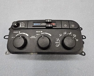 🔥01-03 DODGE DURANGO DUAL ZONE AC HEATER CLIMATE CONTROL UNIT OEM P55056249AD - Picture 1 of 6