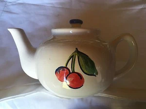 Corning Ware Corelle Coordinating Fruit Basket 1 QT Stoneware Teapot - Picture 1 of 1