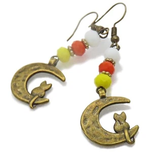 Antique Gold Tone Halloween Cat In Moon Glass Bead Earrings By SoniaMcD - Bild 1 von 8
