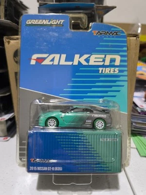 Greenlight Tarmac Chase 2015 Nissan GTR R35 Falken Green Yellowing Bubble - Image 1 of 4