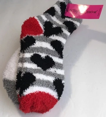 BETSEY JOHNSON 3 Pk MUJERES CORAZONES ❤️ CALCETINES ACOGEDORES A CUADROS BÚFALO 9-11 NUEVOS CON ETIQUETAS Foto 1 de 3